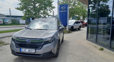 NOVÝ FORESTER Field 